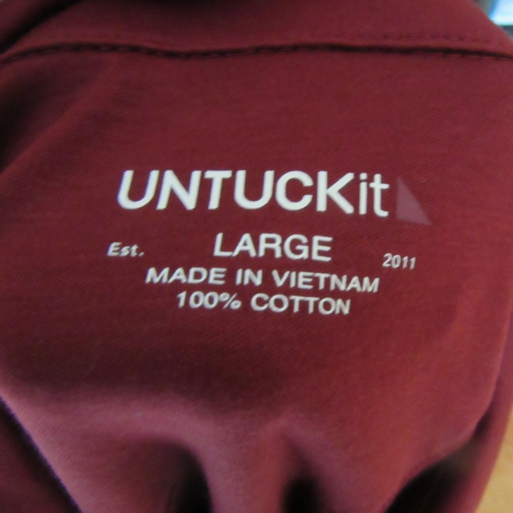 Untuckit Men's Long Sleeve Polo Style Stretch Cotton Shirt in Maroon Size Large - Picture 5 of 5